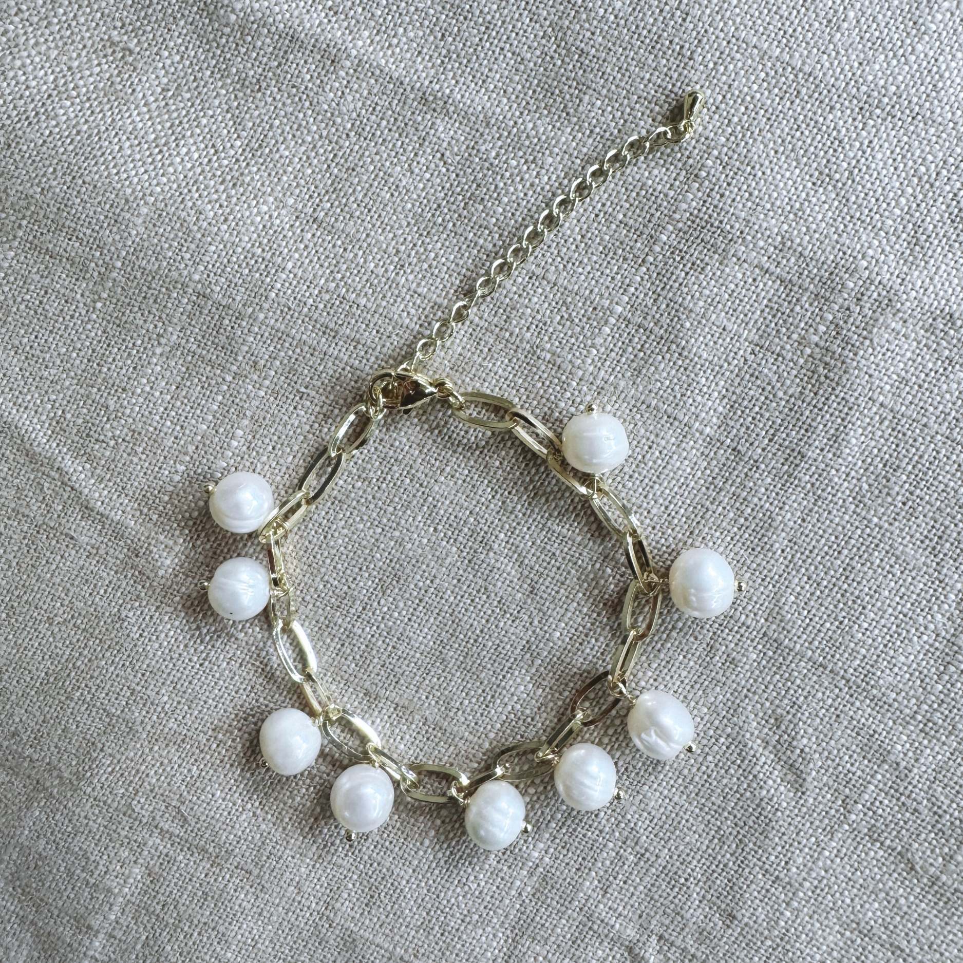 St. Barth’s Freshwater Pearl Bracelet