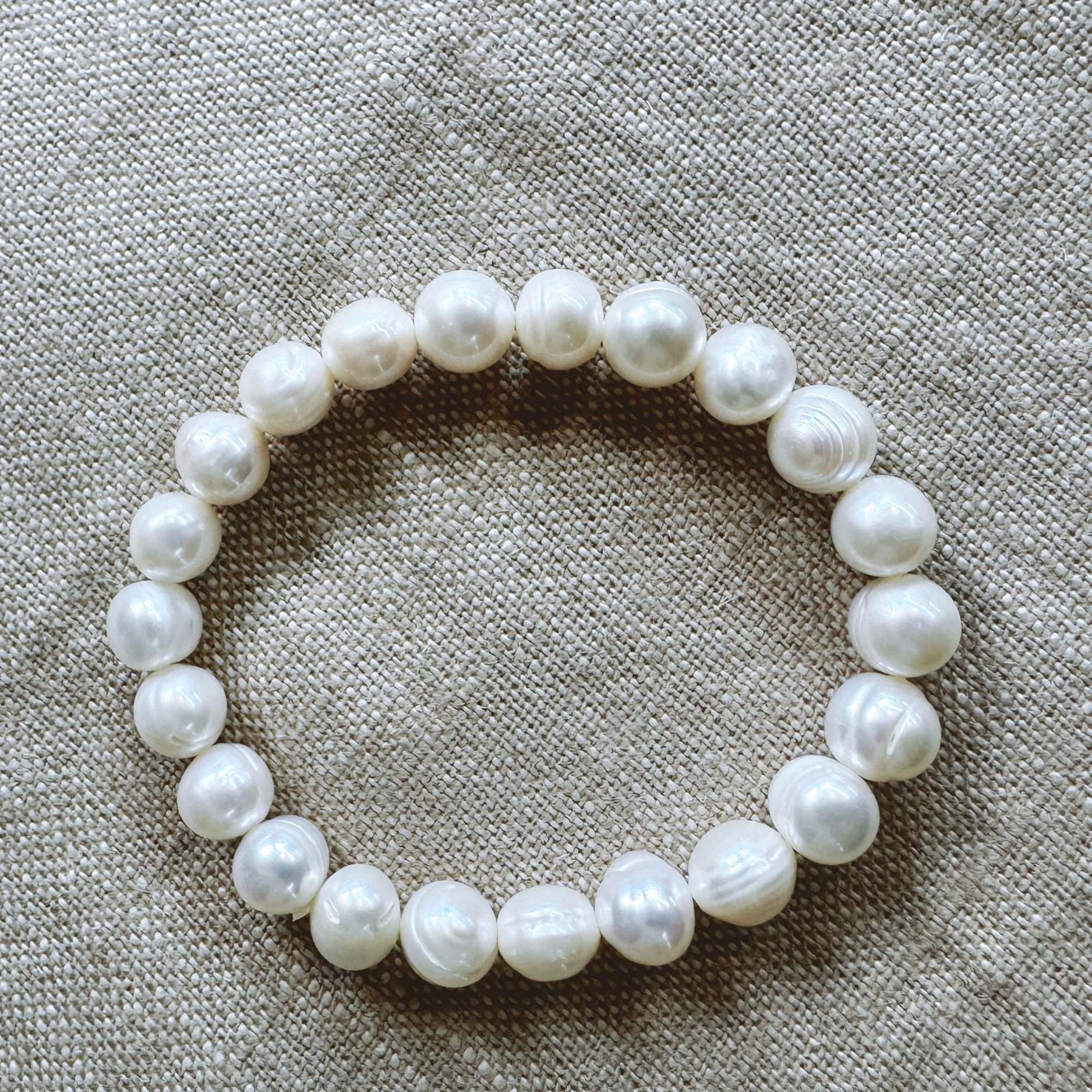 Eterna Pearl Stretch Bracelet