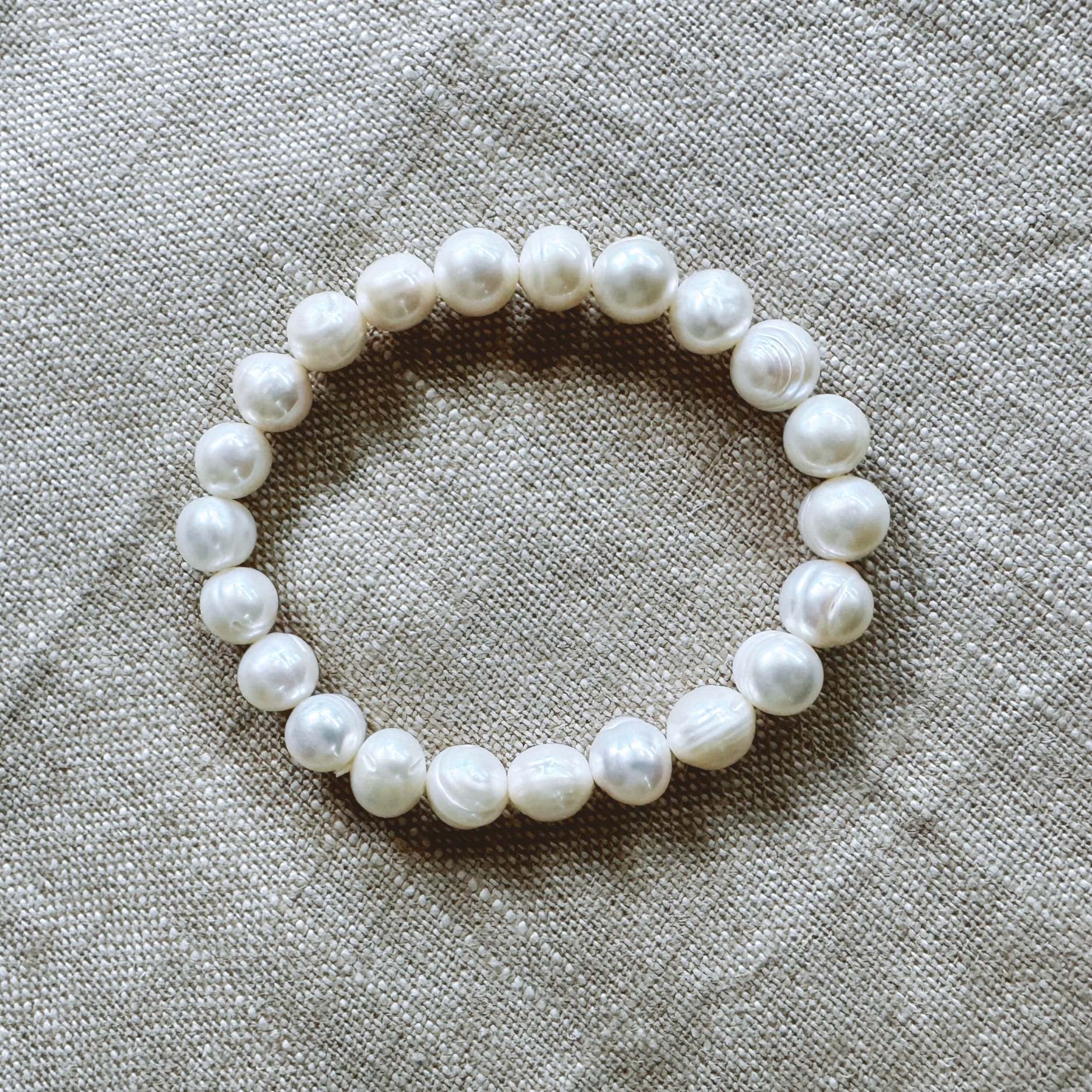 Eterna Pearl Stretch Bracelet