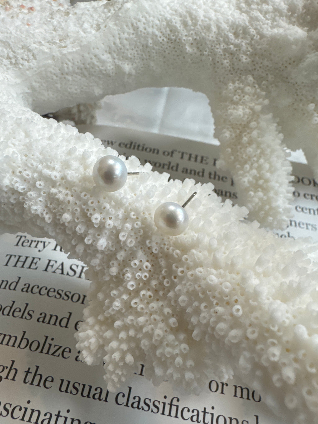 Blush Pearl Studs | 8.5mm