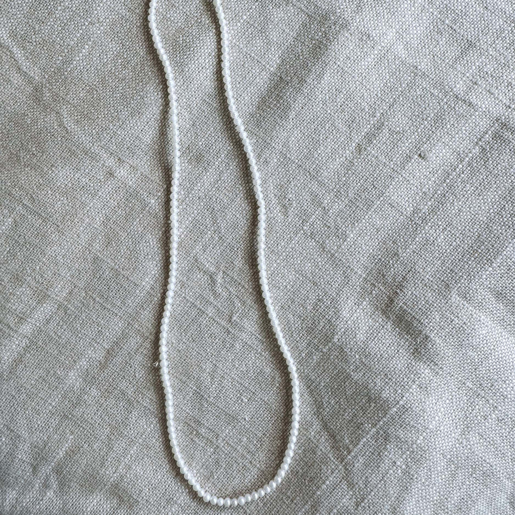 Starry Seed Pearl Necklace