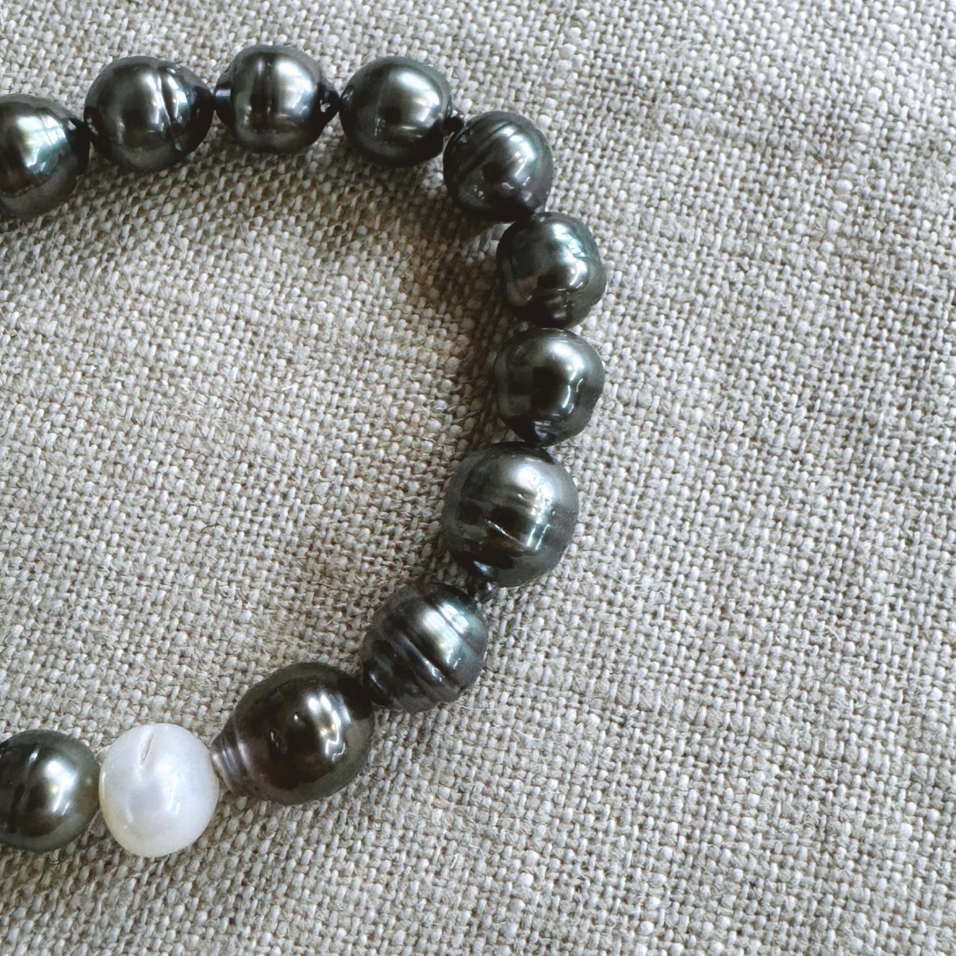 Solstice Pearl Bracelet