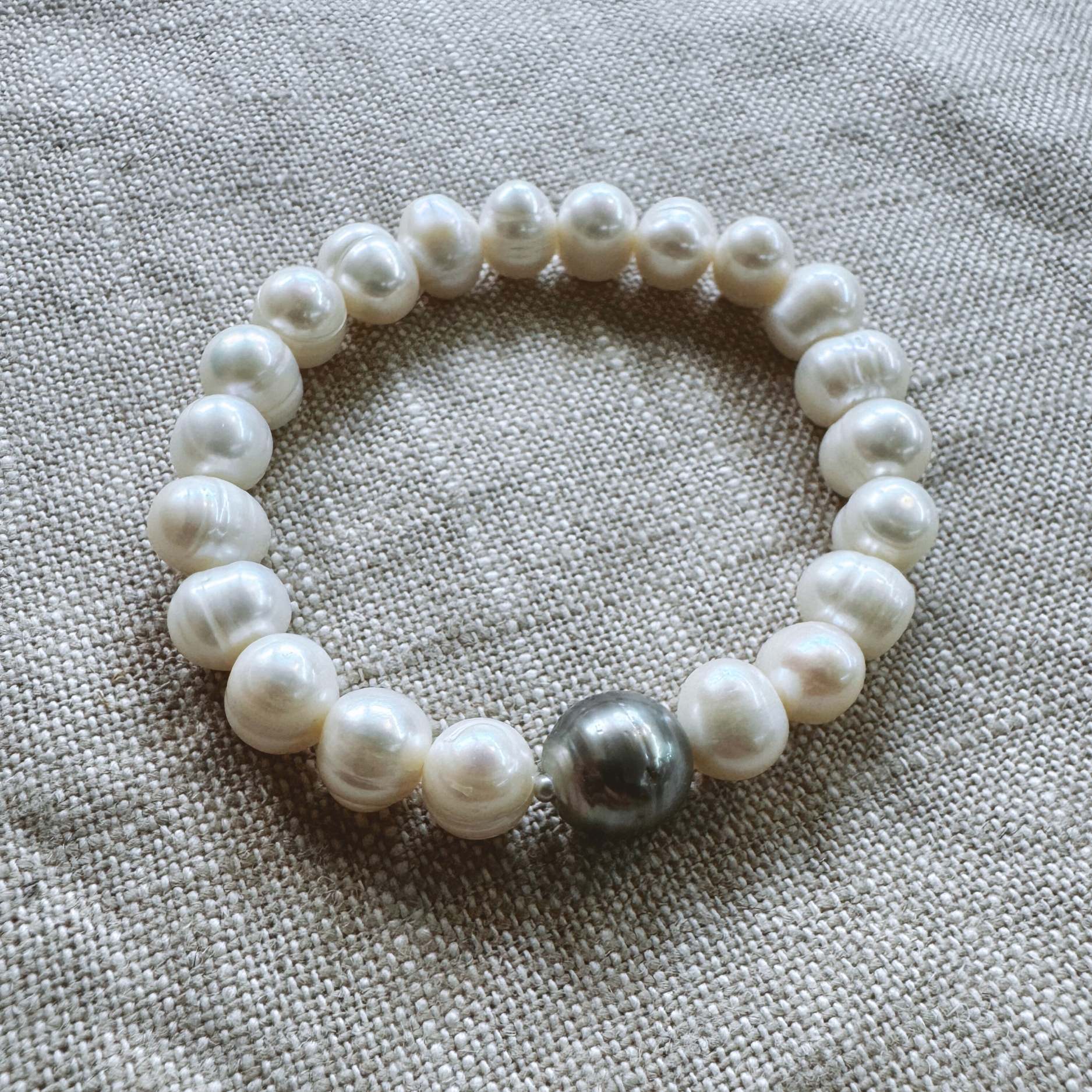 Celestia Pearl Stretch Bracelet