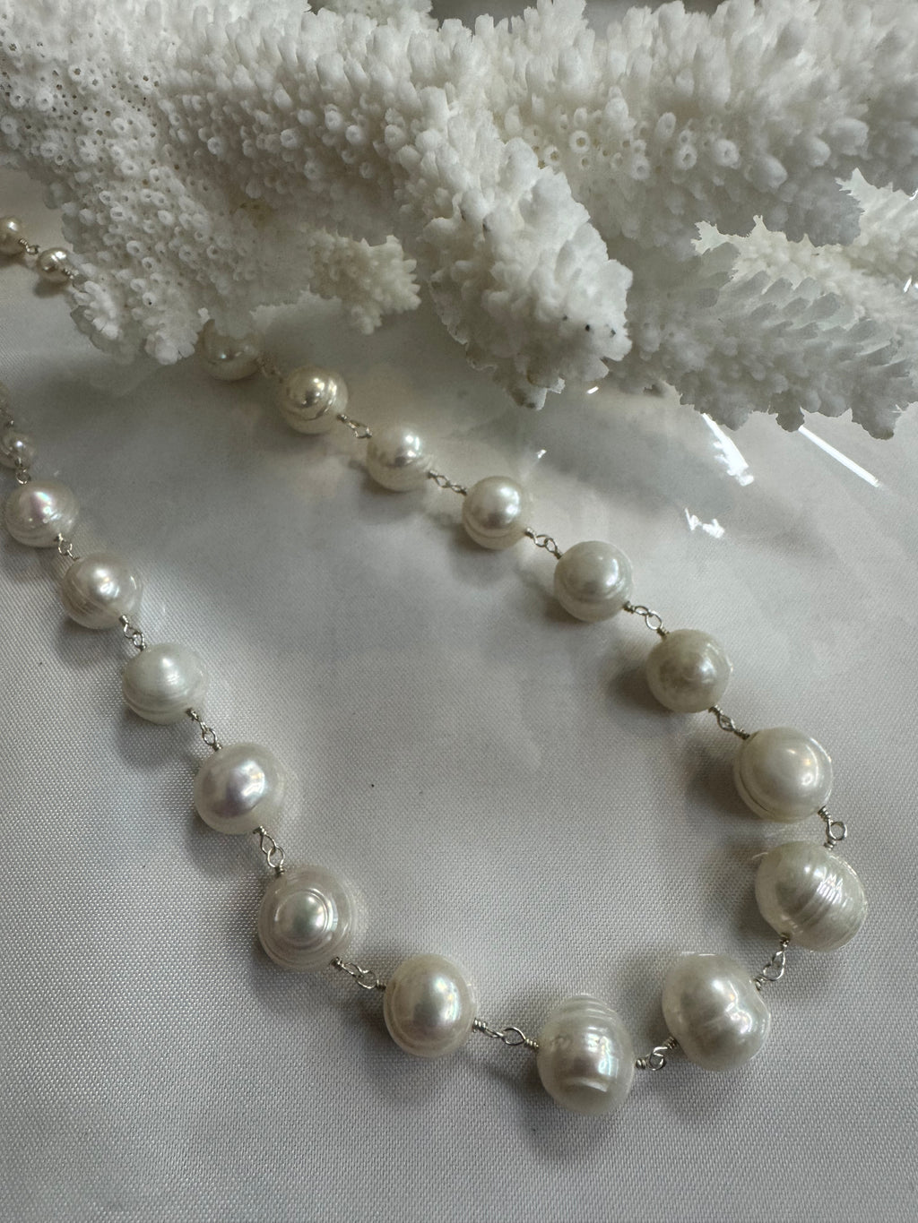 Posh Pearls Necklace